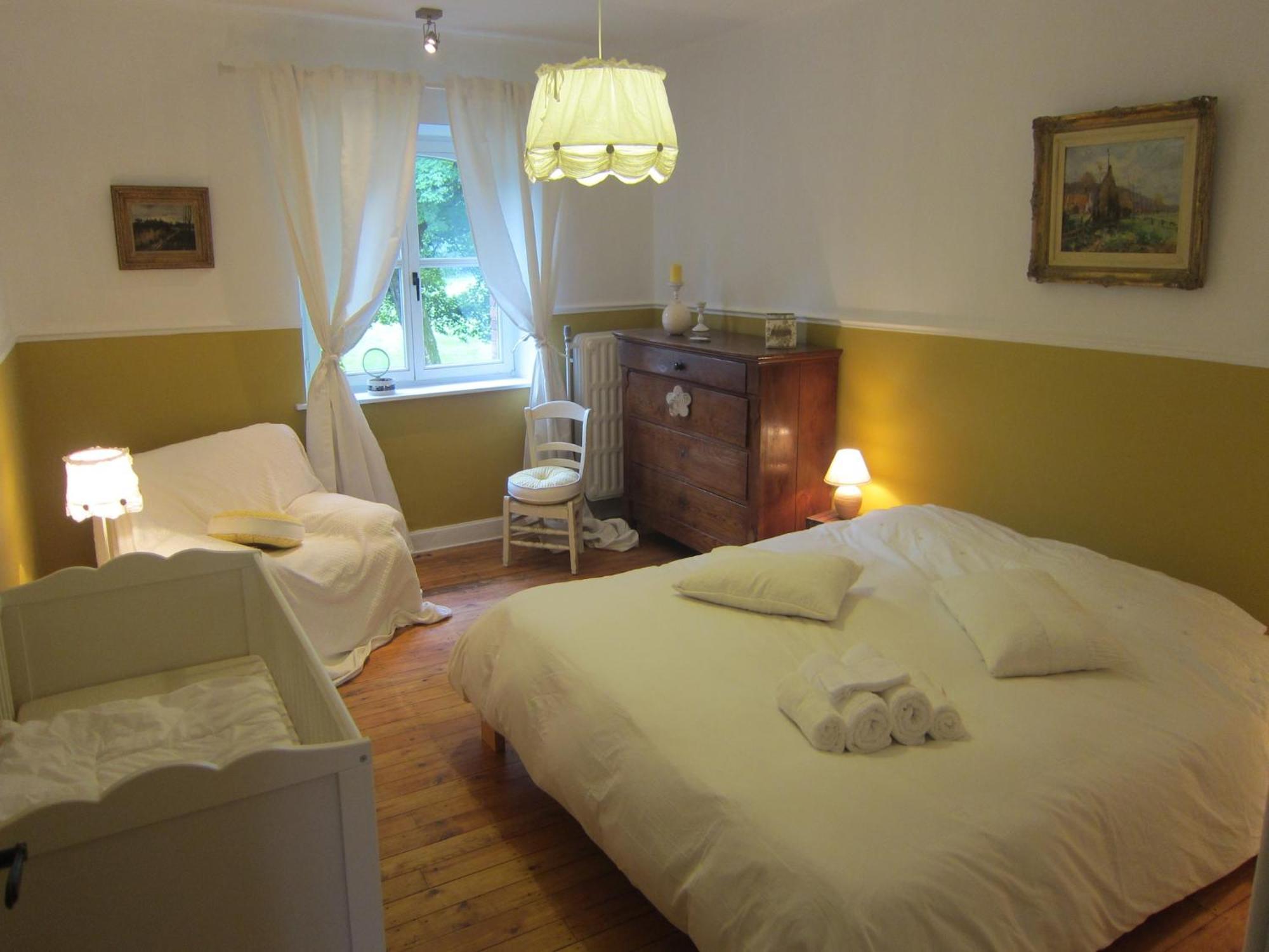 Delightful Castle In Bastogne With Bubble Bath Vila Exterior foto