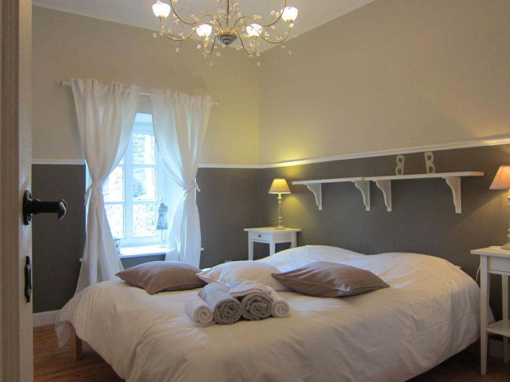 Delightful Castle In Bastogne With Bubble Bath Vila Exterior foto